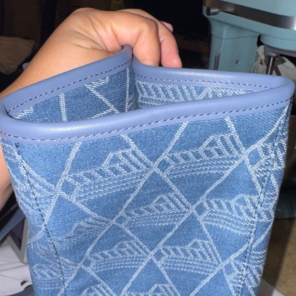 Lacoste Patterned Blue Tote - Picture 7 of 7